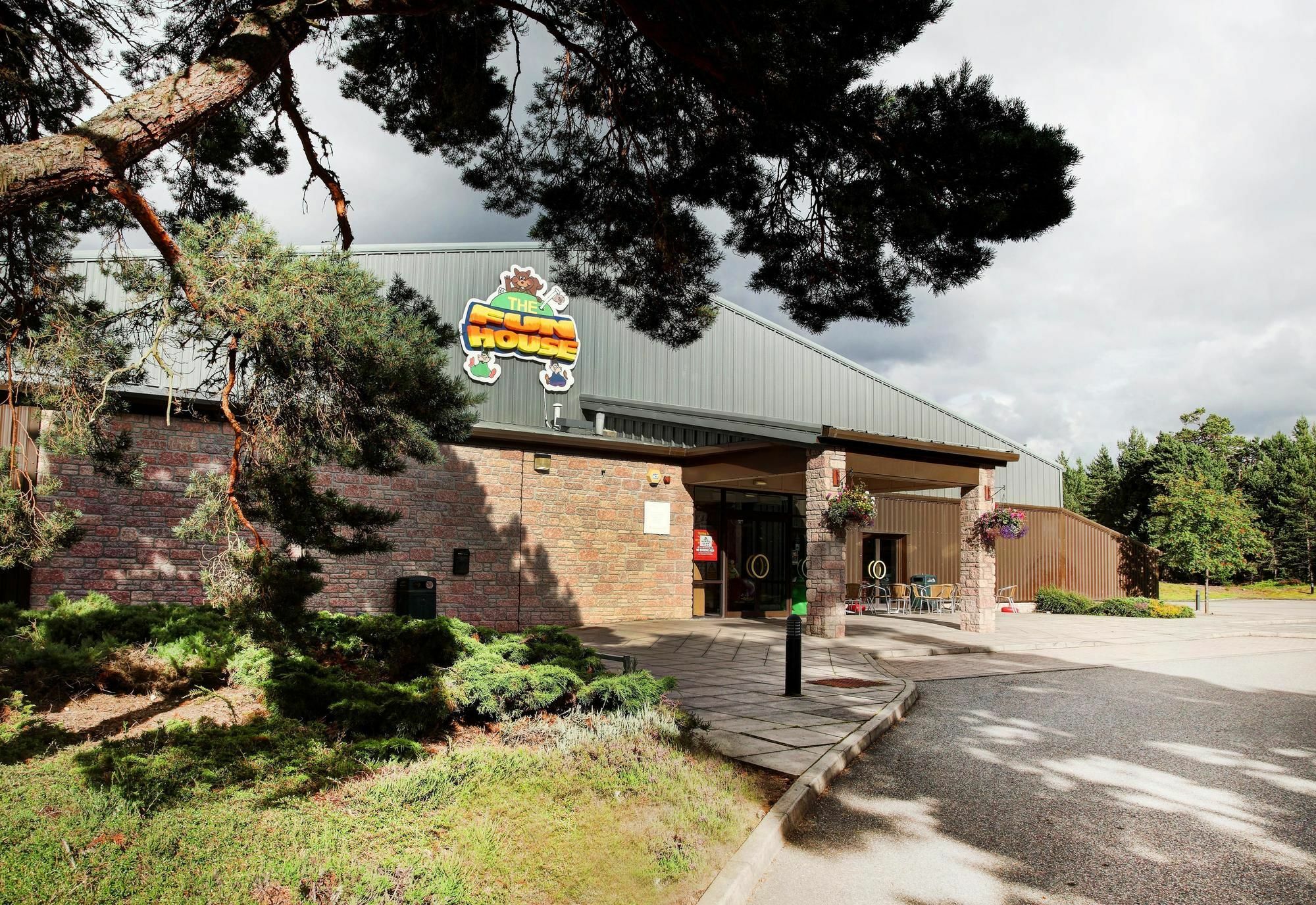 Coylumbridge Resort Hotel Aviemore Exterior photo